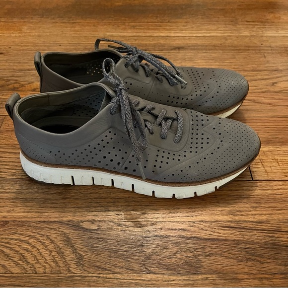 Cole Haan Men’s ZEROGRAND Wingtip Oxford, size 10 - Picture 2 of 5